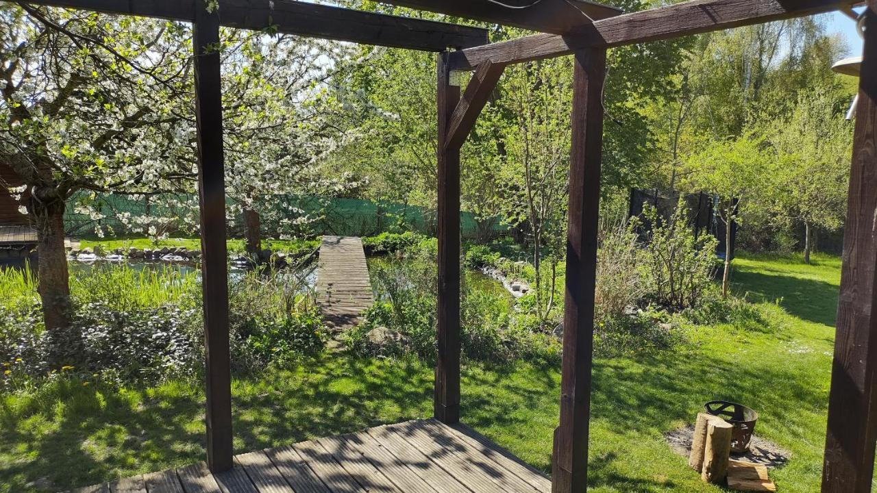 Grosse Wohnung / Haushaelfte In Peetzig Am See Angermunde Ngoại thất bức ảnh