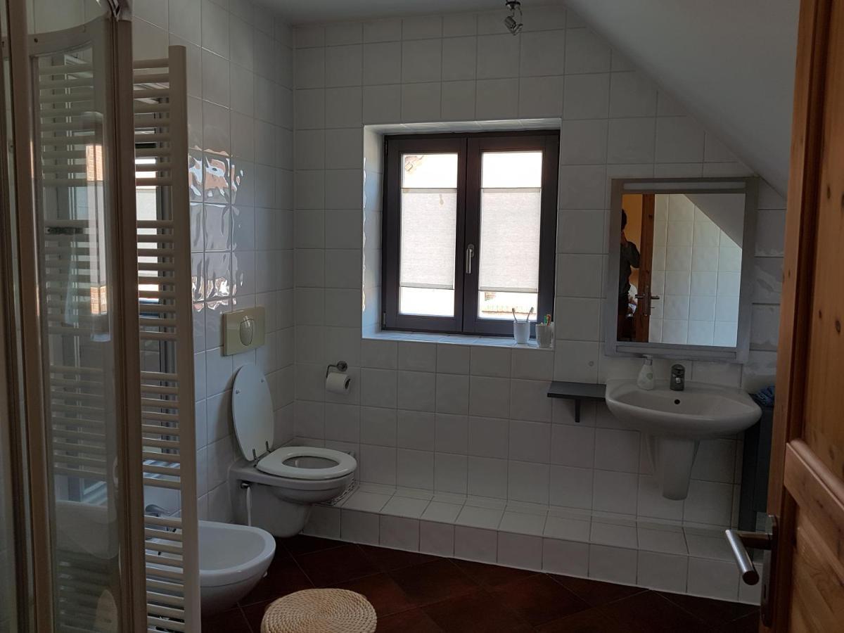 Grosse Wohnung / Haushaelfte In Peetzig Am See Angermunde Ngoại thất bức ảnh
